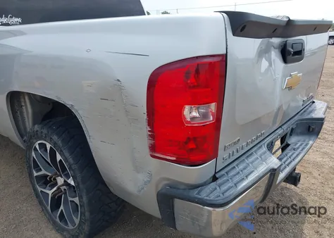 2010 Chevrolet Silverado 1500 Lt from USA, damaged, VIN 3GCRCSE02AG143158